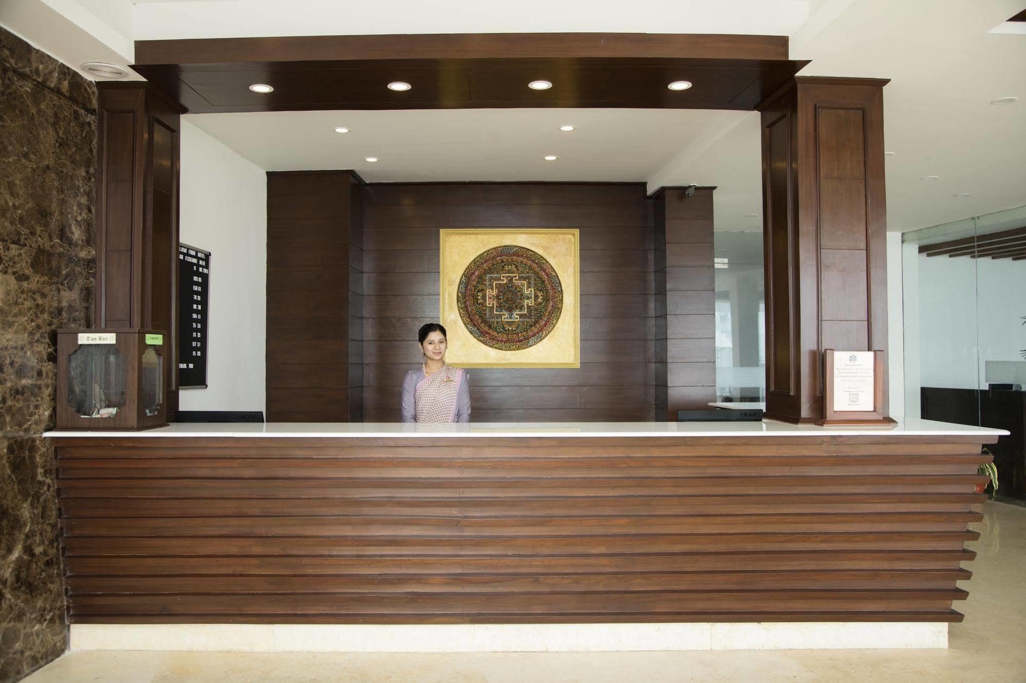 Himalayan Front Hotel By Kgh Group Pókhara Exteriér fotografie